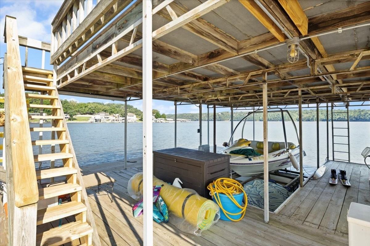 1408 Crystal Springs Rd - Photo 4 of 50