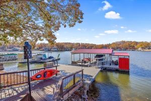 featured image of 43 Lake Villas Dr