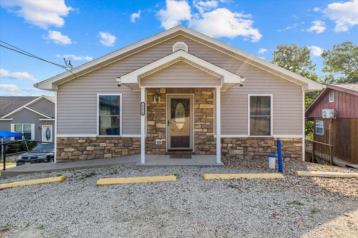 29828 Oak Knoll Rd - Photo 3 of 40