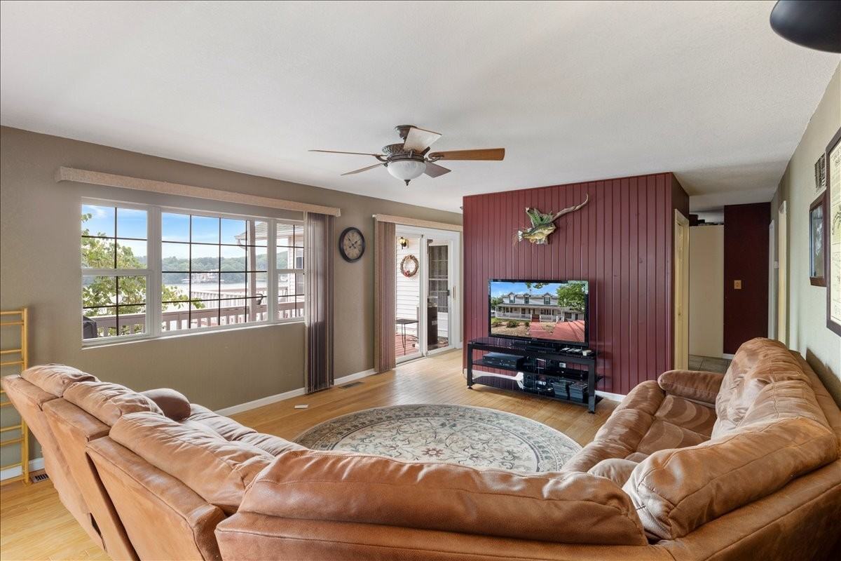 2183 Carlson Ct - Photo 6 of 50