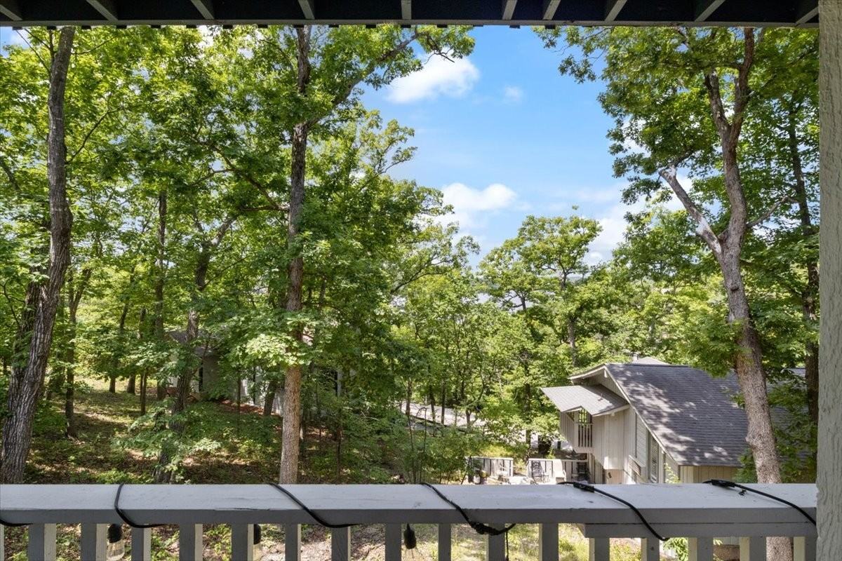 147 Walkers Cay Dr - Photo 2 of 50