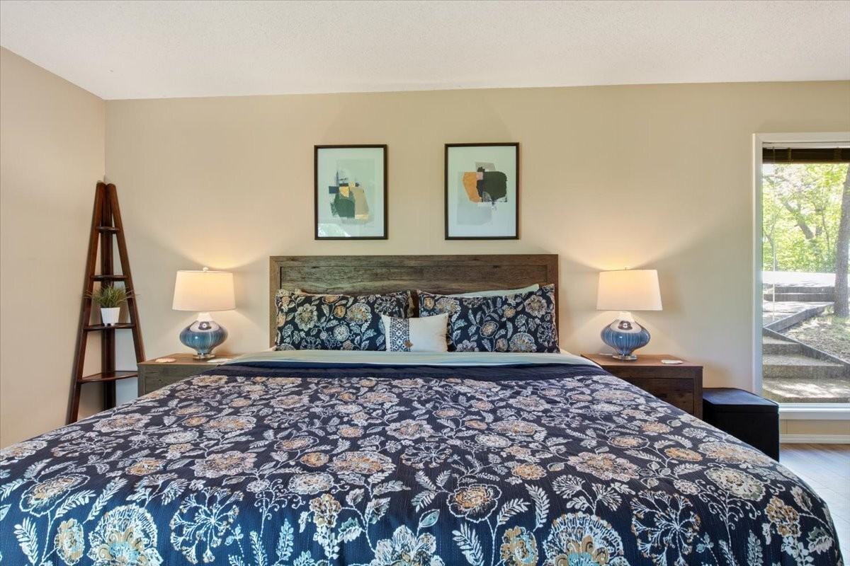 147 Walkers Cay Dr - Photo 4 of 50