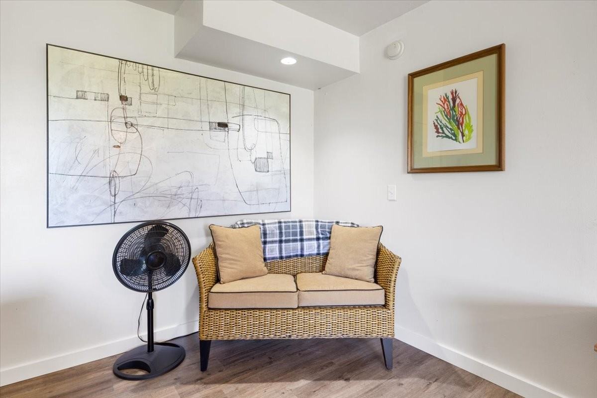 147 Walkers Cay Dr - Photo 4 of 50