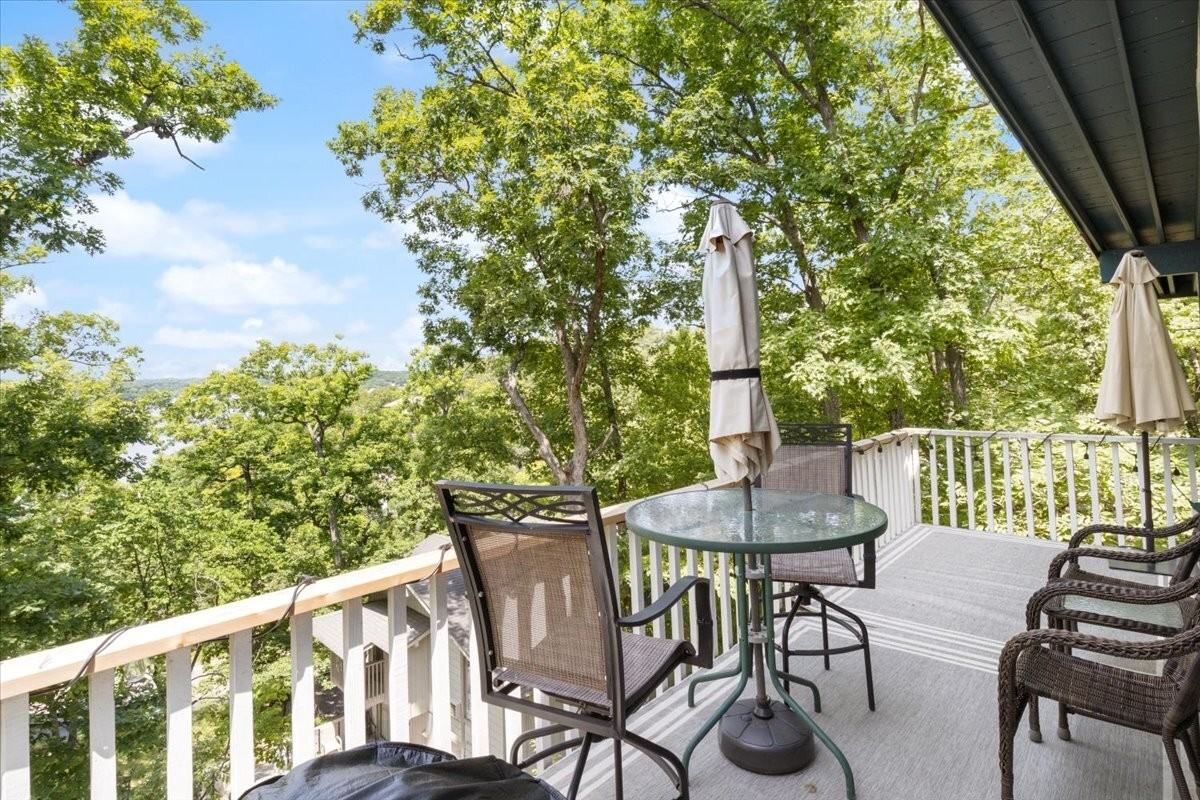 147 Walkers Cay Dr - Photo 4 of 50