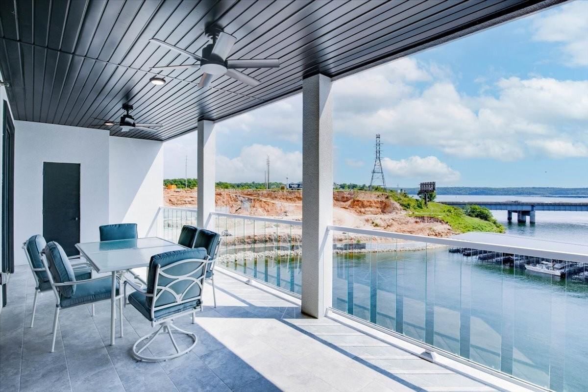 1065 Topsider Ln #1 - Photo 4 of 50