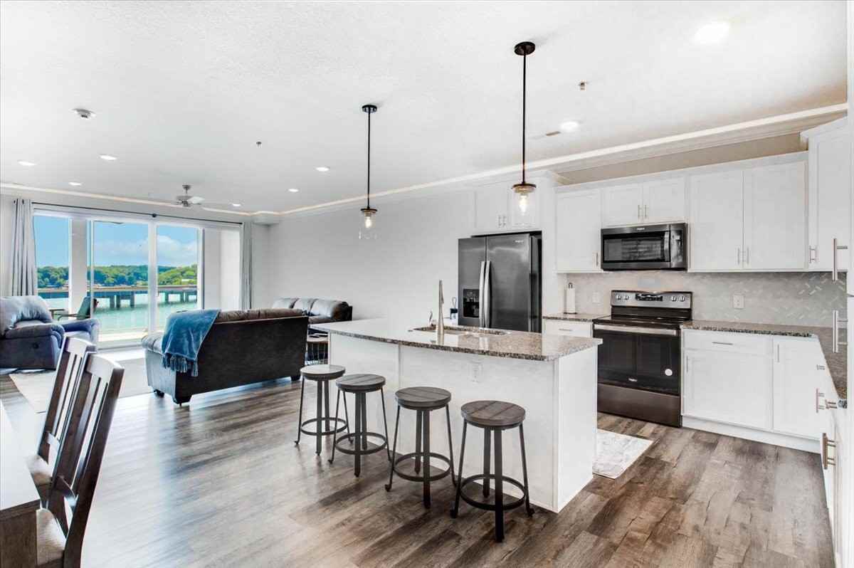 1065 Topsider Ln #1 - Photo 6 of 50