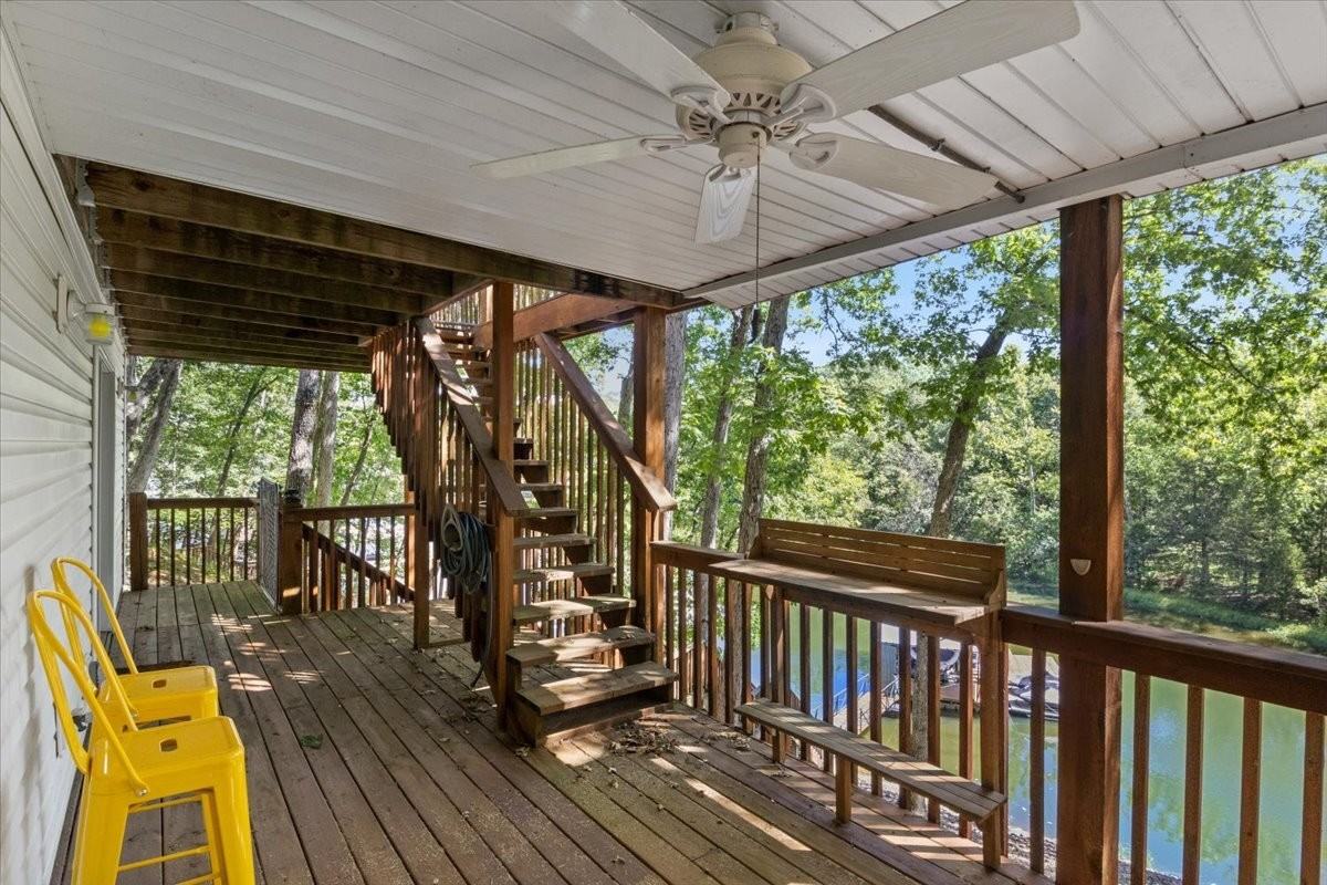 284 Austin Cir - Photo 3 of 50