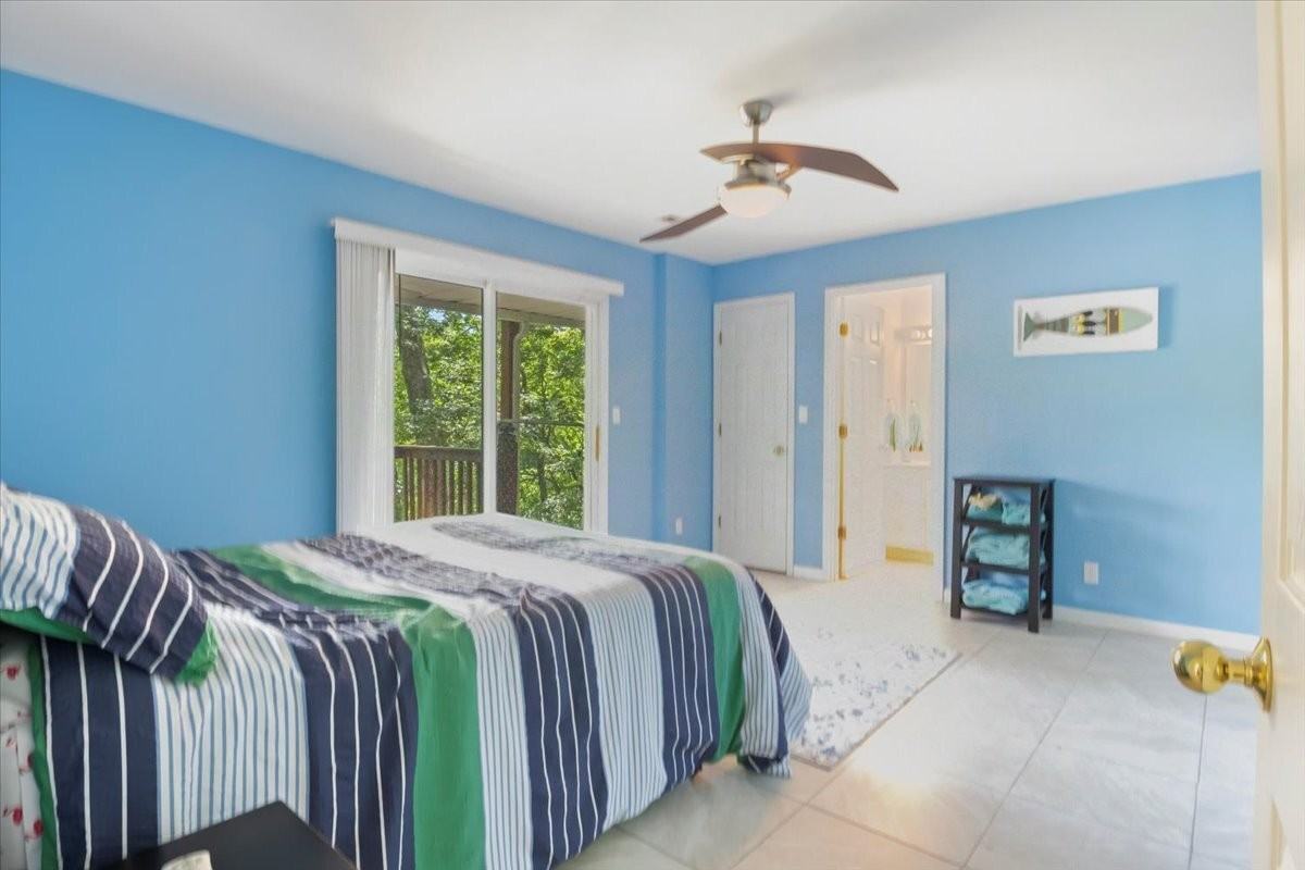 284 Austin Cir - Photo 2 of 50