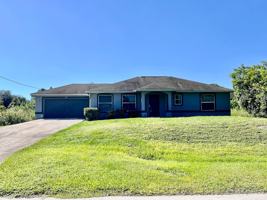 featured image of 1104 Bermar St