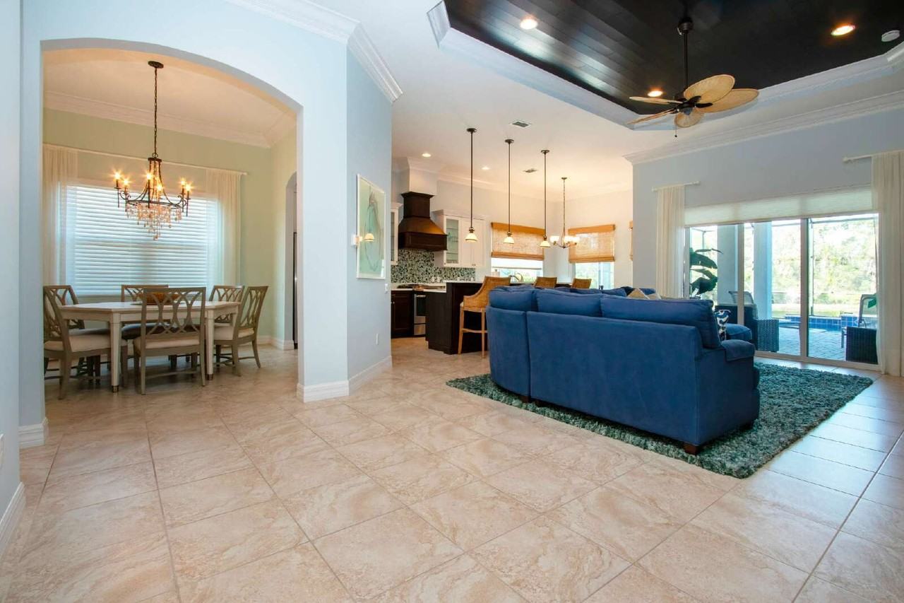 4940 Tobermory Way - Photo 4 of 50