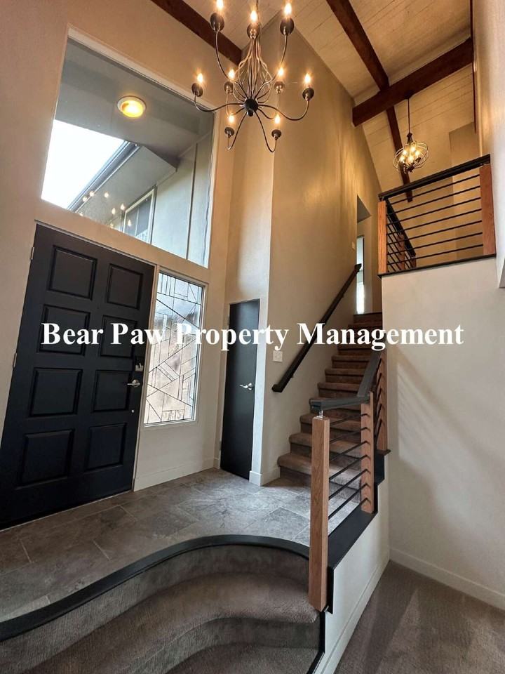 30334 Roan Dr - Photo 3 of 24