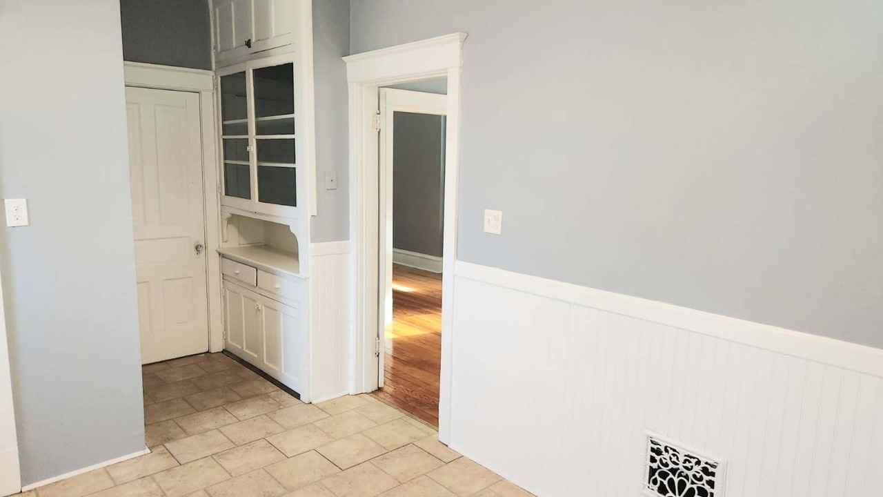 3721 Iowa Ave - Photo 7 of 27