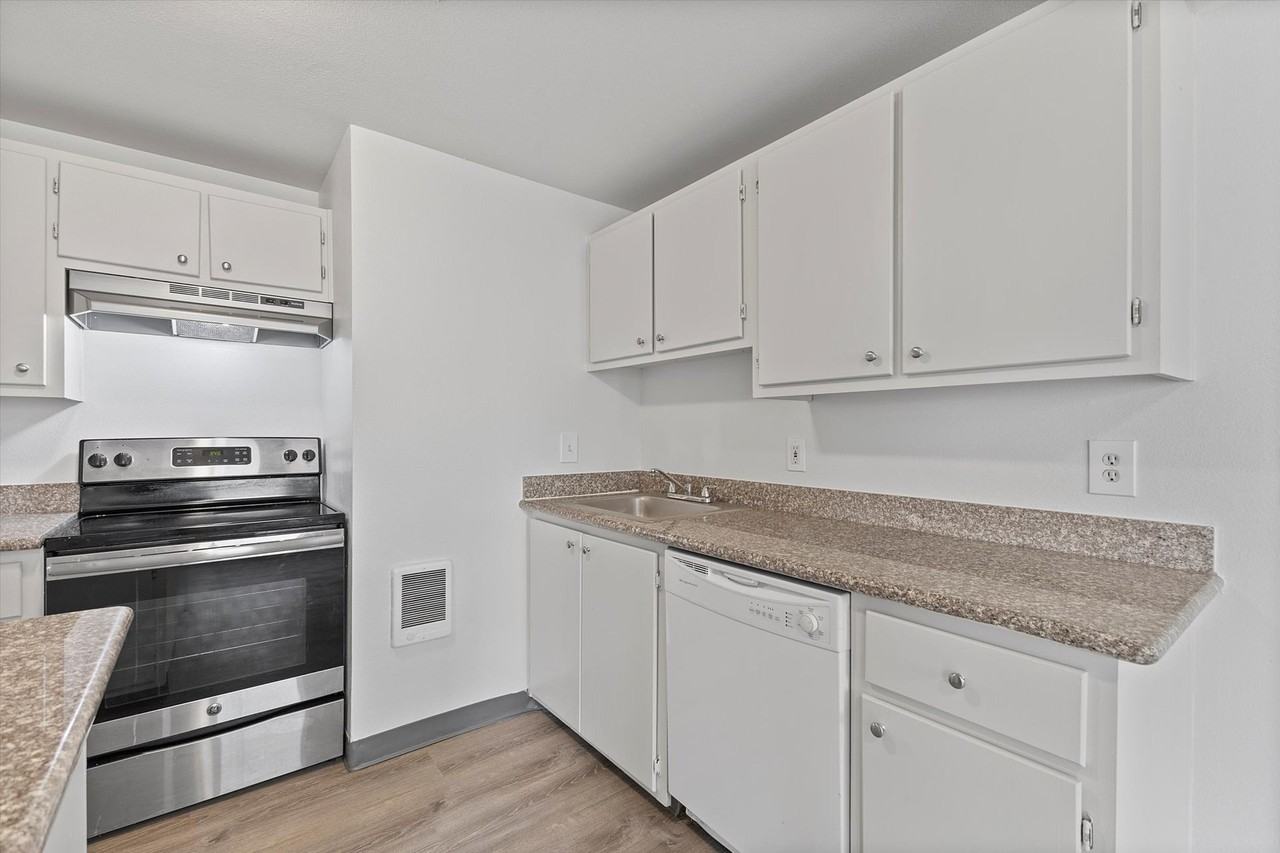 Rosewood Apartments - Photo 4 of 50