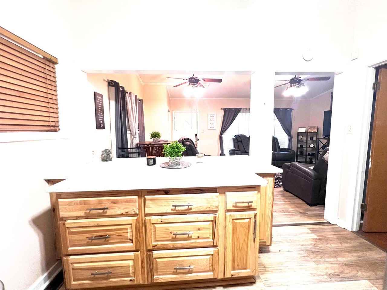 734 Woodmont Pl - Photo 7 of 16