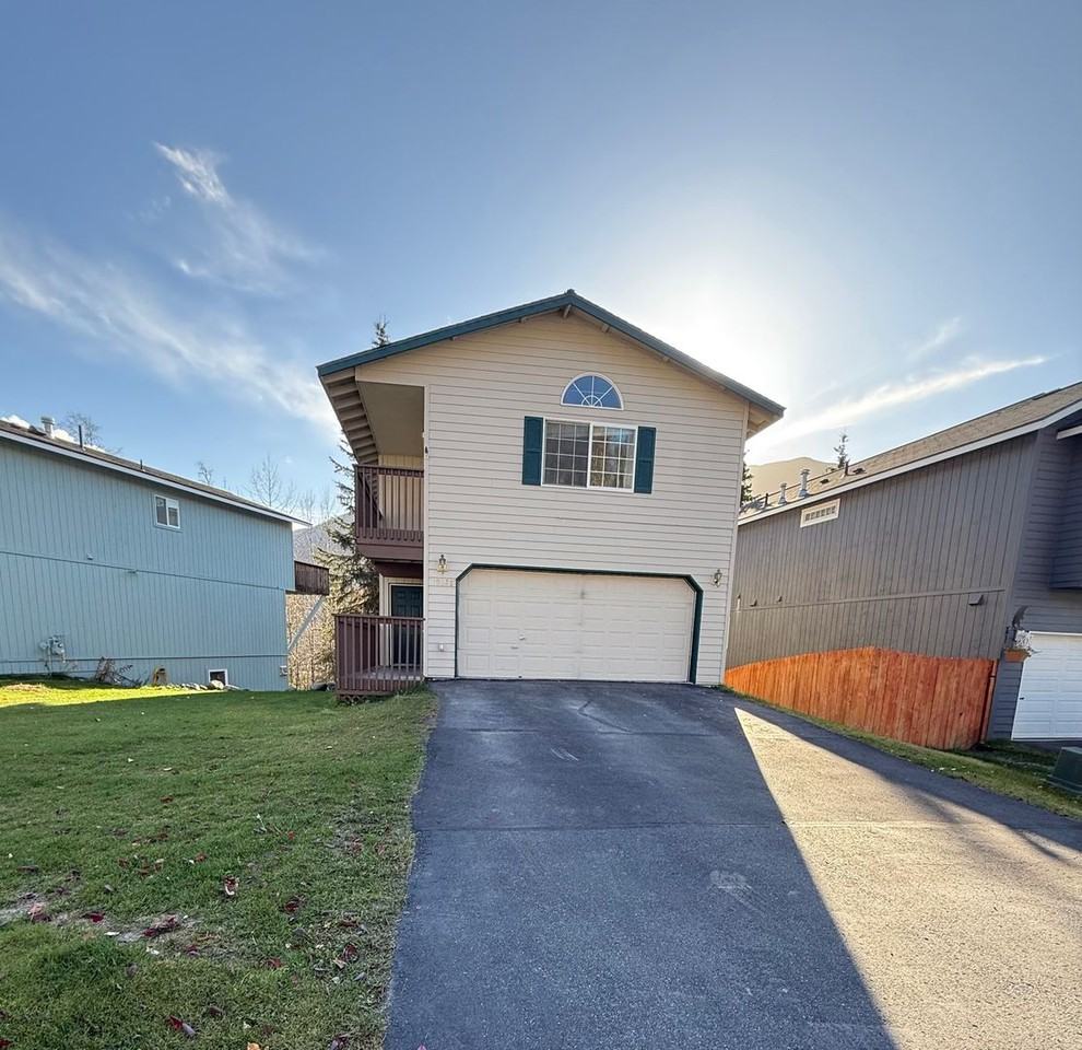 19628 Highland Ridge Dr - Photo 2 of 26