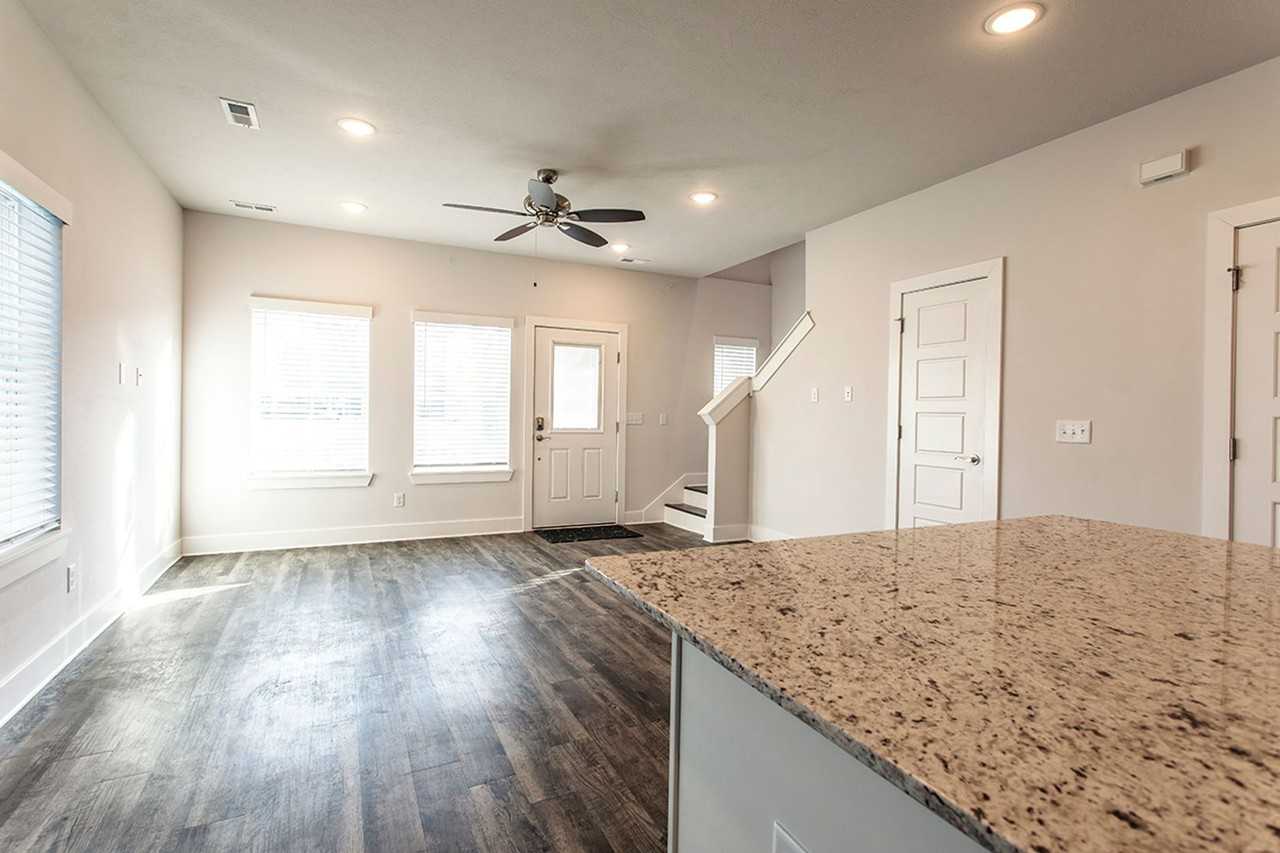 Come live the sweet life at Cherry Street Cottages! - Photo 6 of 42