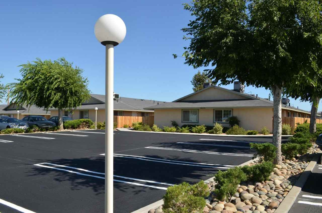 Desert Luna - Photo 2 of 24