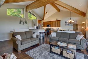 featured image of 400 Fairview Blvd #111