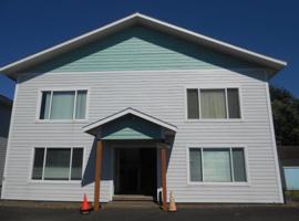 featured image of 928 Nw Spring St