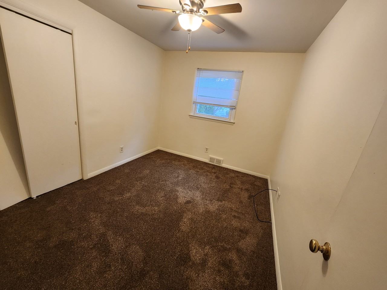 6700 W Layton Ave - Photo 3 of 12