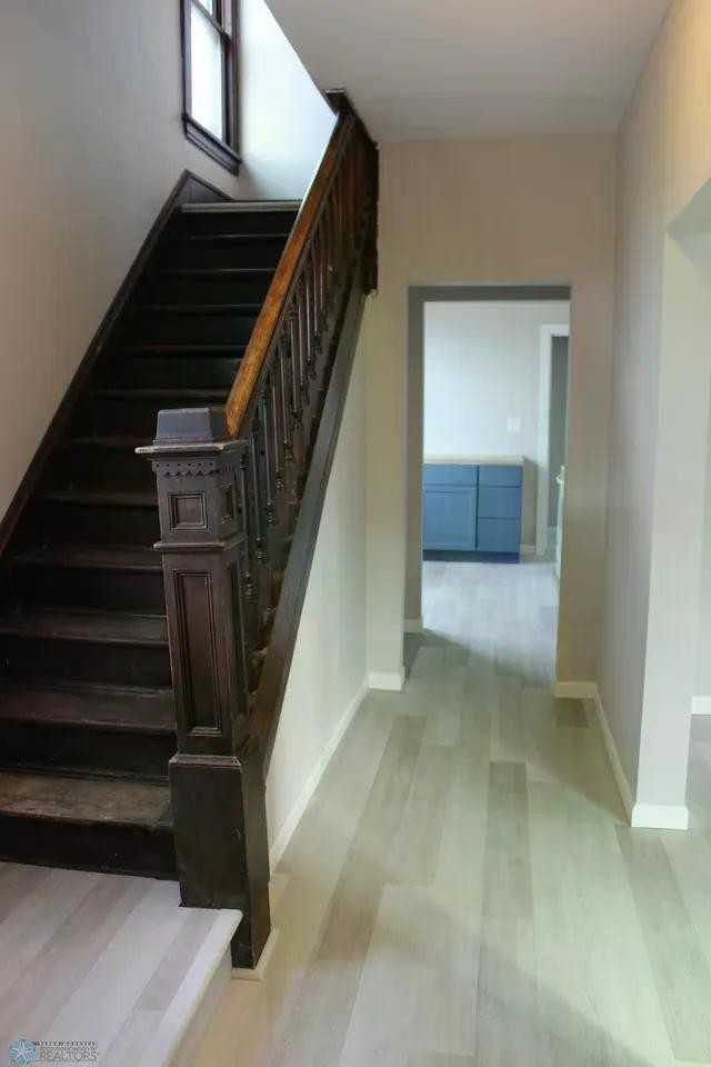 921 6th Ave N #NA - Photo 3 of 10