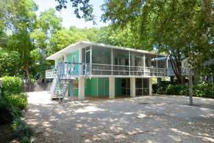 661 Colson Dr #NA - Photo 1 of 1