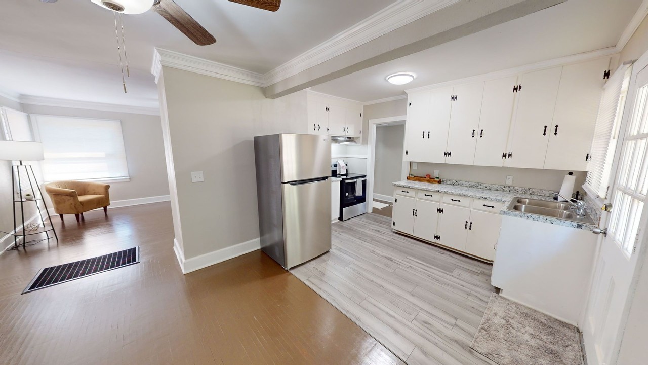 3881 Gober Rd - Photo 6 of 50