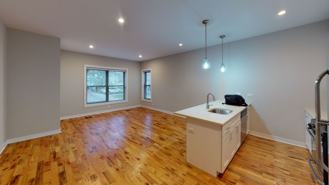 1910 W Sunnyside, Chicago, IL - Photo 1 of 1