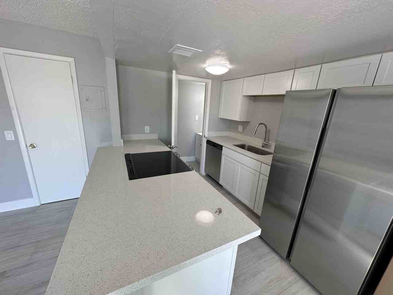 1233 North 47th Place - Photo 6 of 10