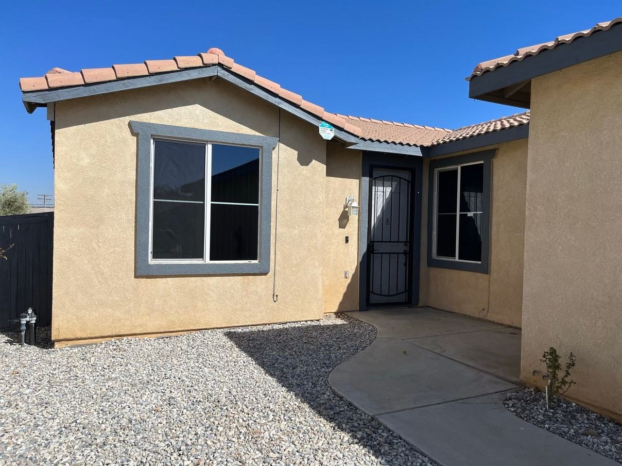 11704 Justine Way - Photo 7 of 50