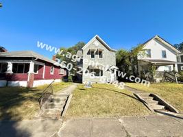 featured image of 3603 S Harrison St