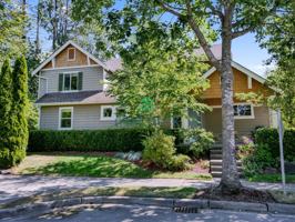 featured image of 2510 Larchmount Dr Ne