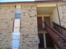 featured image of 300 Moursund Blvd #4