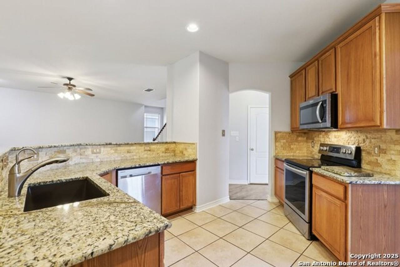 26118 Meadowlark Bay - Photo 3 of 46