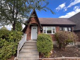 featured image of 1431 1431 - 1433 South Richards St