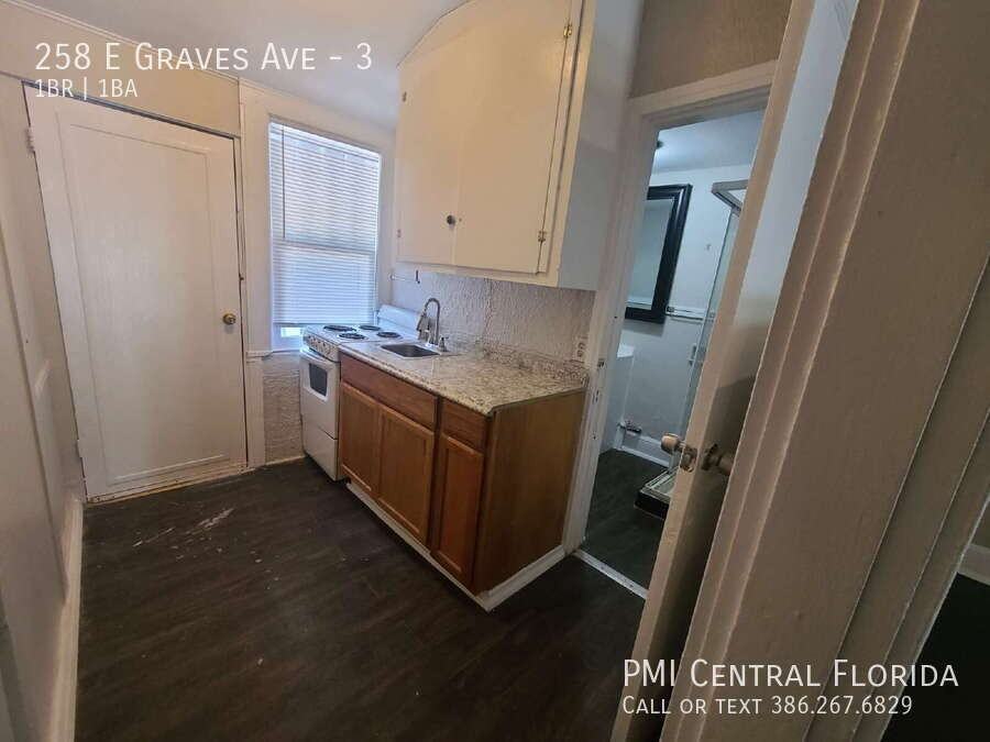 258 E Graves Ave #3 - Photo 5 of 5