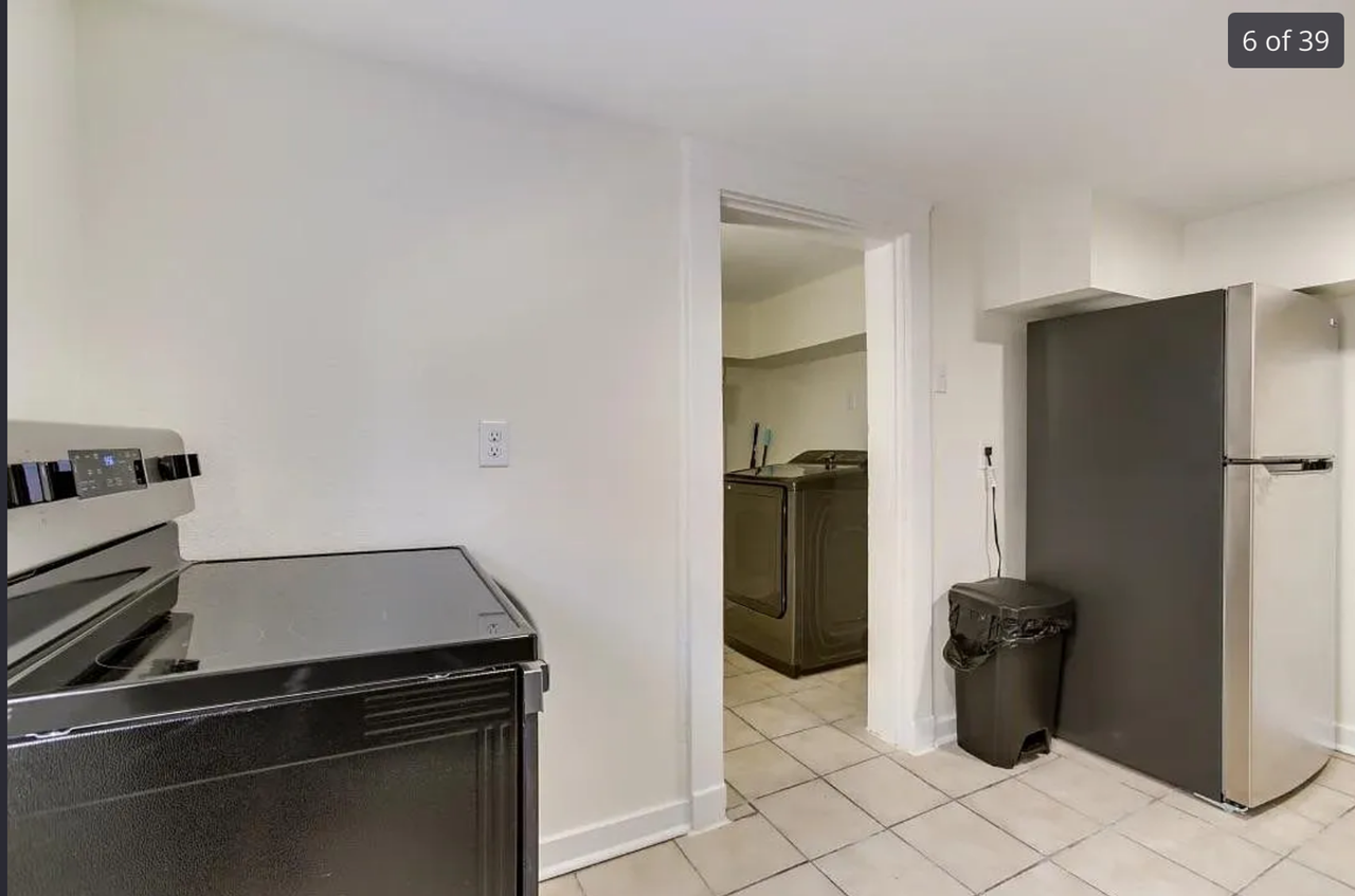 1321 Monroe Street - Photo 5 of 10