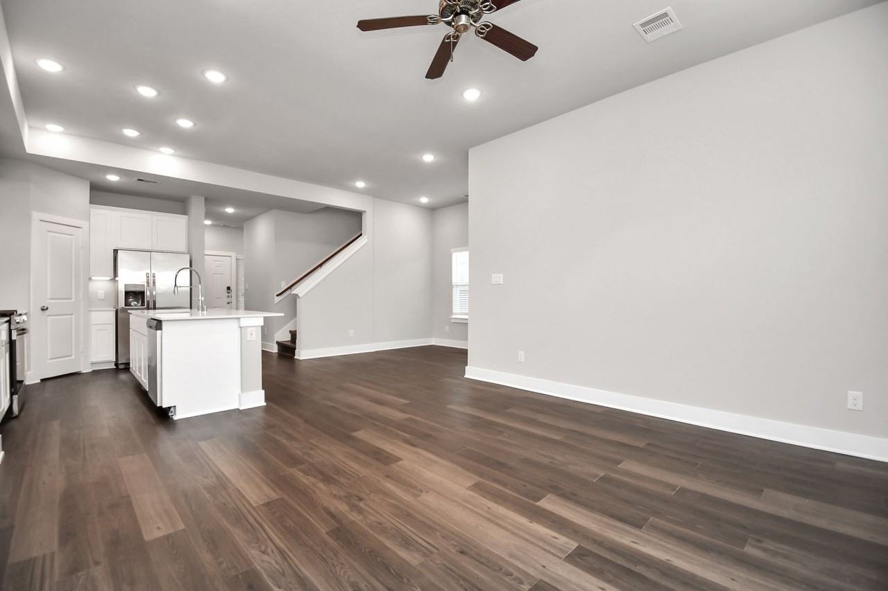 10541 Wildflower View Dr - Photo 7 of 40