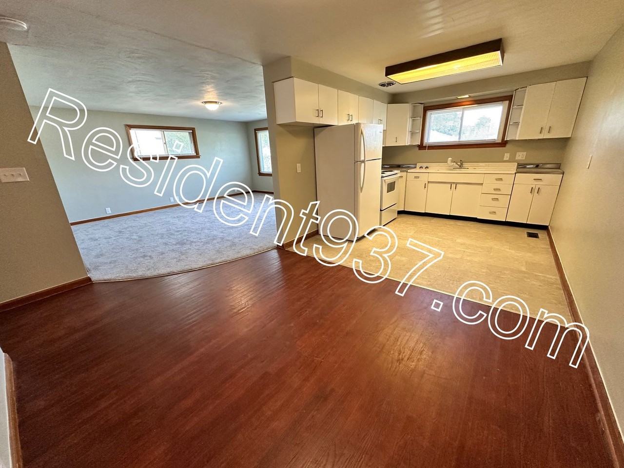 350 E Whittier Ave - Photo 2 of 18