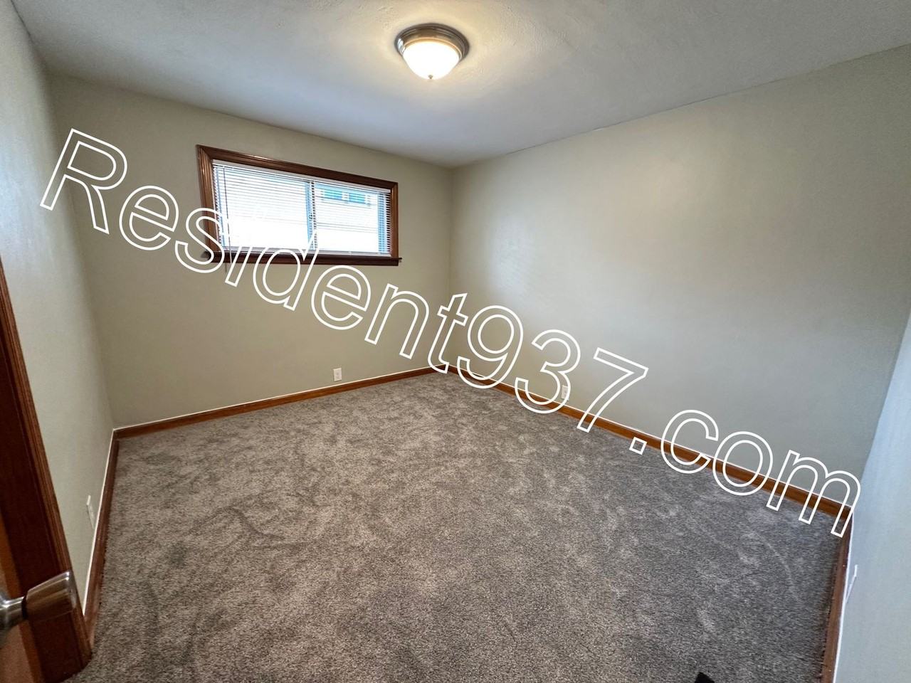 350 E Whittier Ave - Photo 6 of 18