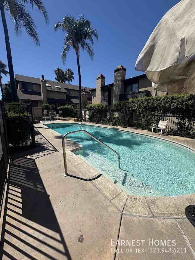 9625 Sylmar Ave #20 - Photo 2 of 20