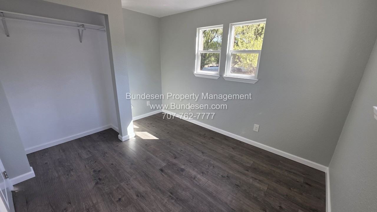 5107 Hutchinson Road - Photo 7 of 9