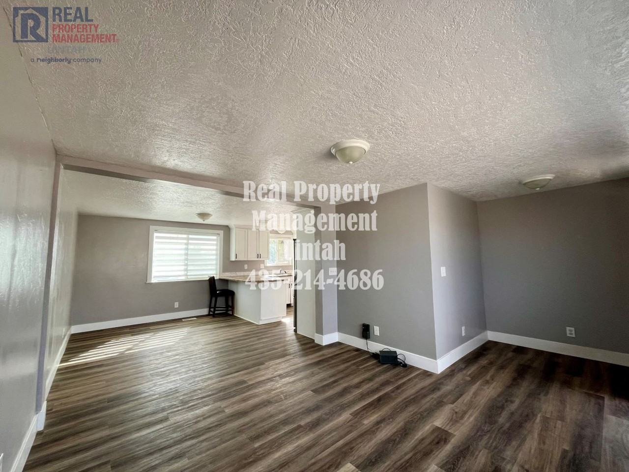 235 W 200 S - Photo 6 of 17