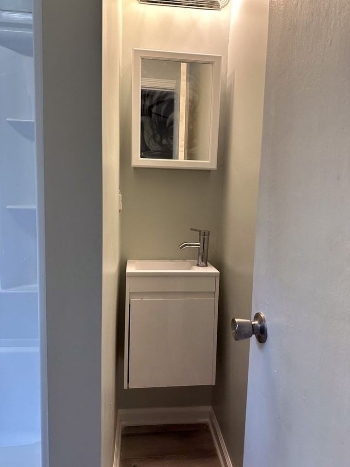 1934 Dirk Dr - Photo 5 of 13