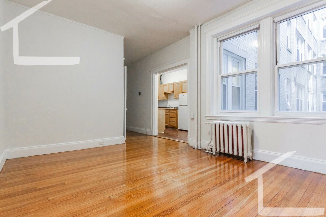 1167 Boylston St - Photo 2 of 9
