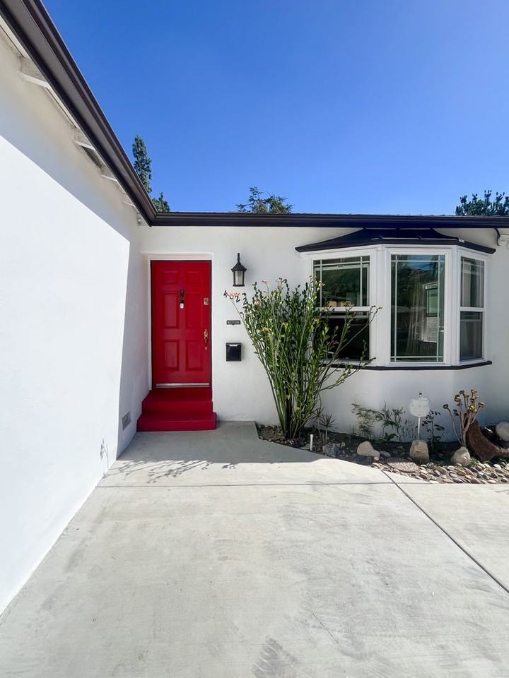 4022 Collis Ave - Photo 3 of 35