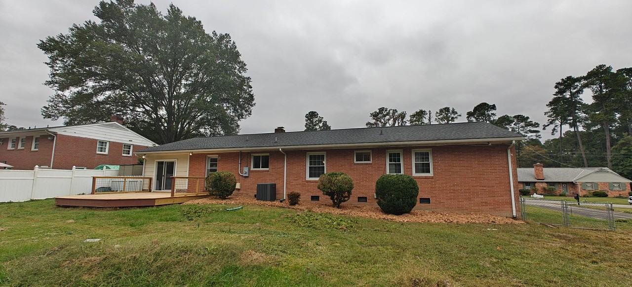 3117 Windsorview Drive - Photo 3 of 25