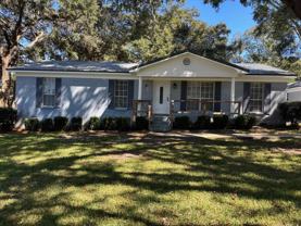 10101 Border Dr W - Photo 1 of 1