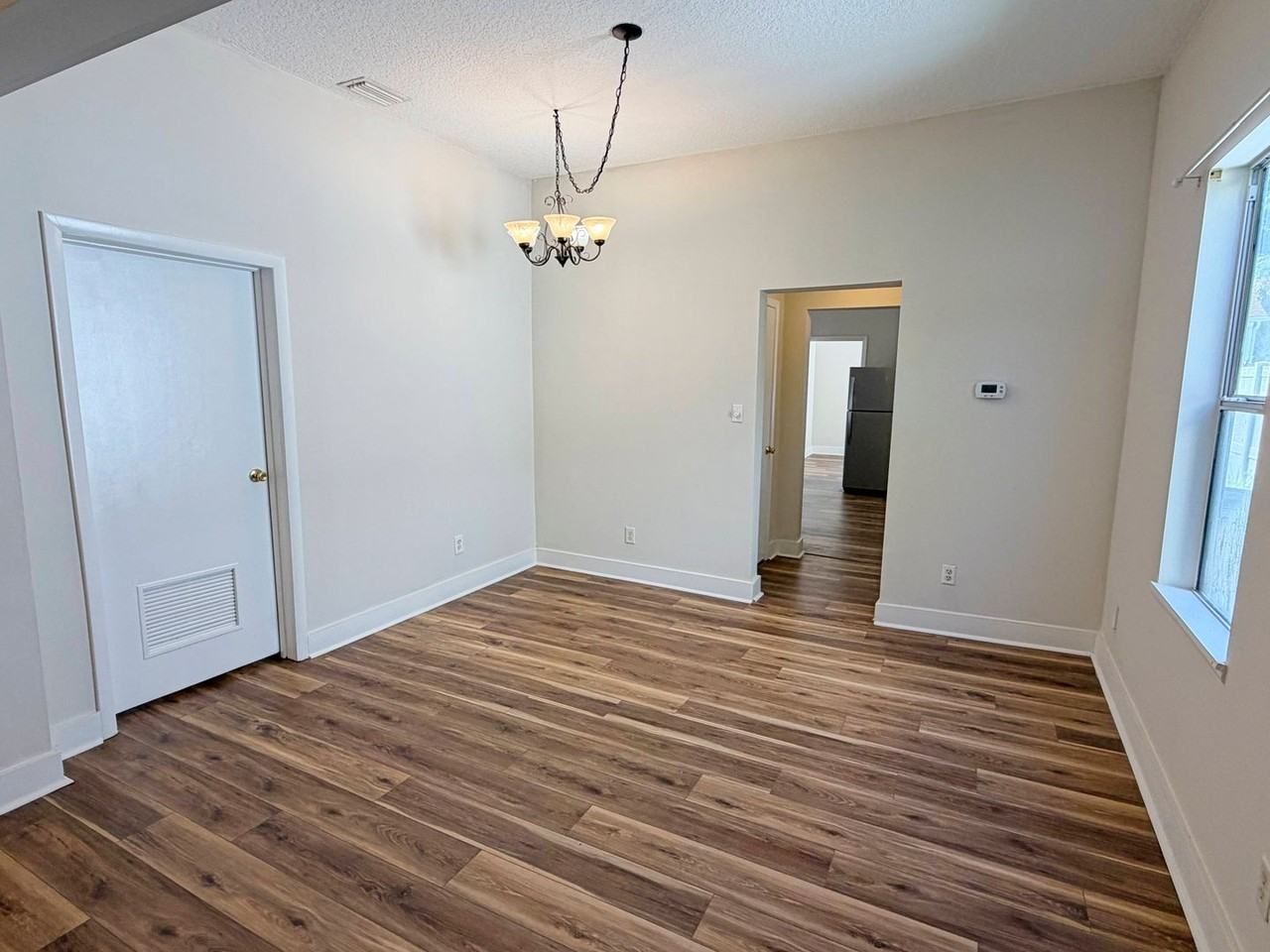 15 Hope Street - Photo 4 of 16