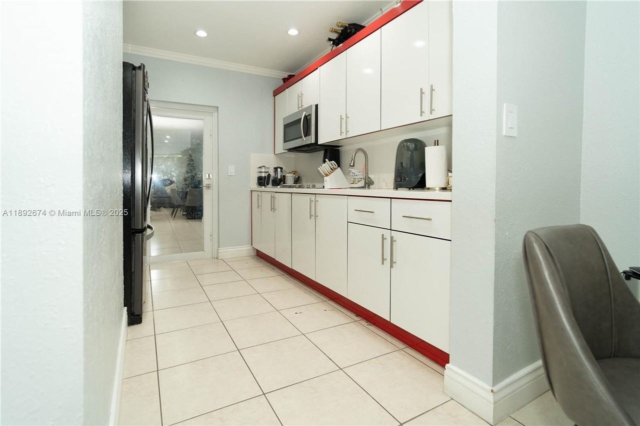 298 E 3rd St - Photo 2 of 30